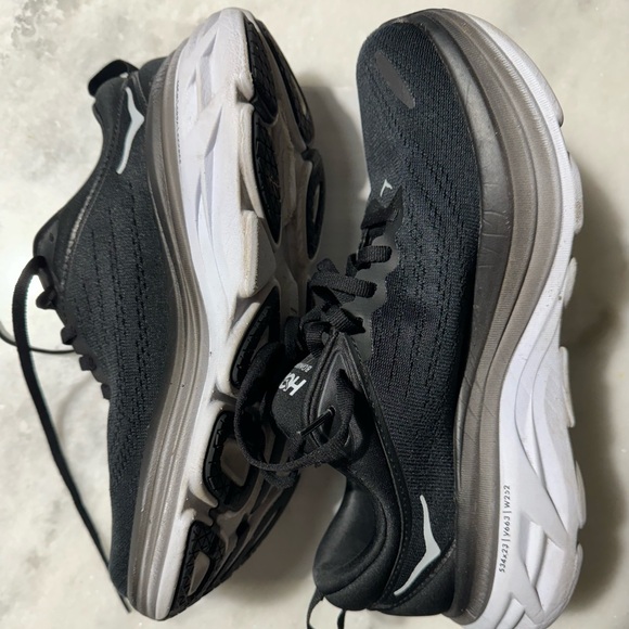 Preowned Hoka Bondi 8, size 8B - Picture 6 of 6